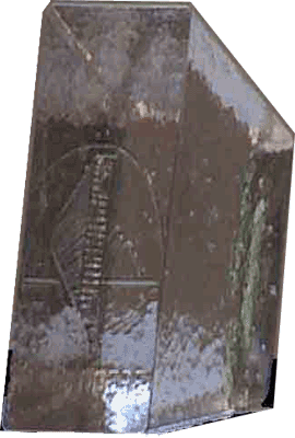 Glasbaustein (prismenförmig, ca 9x6x14 cm)von Klaus Büchler 